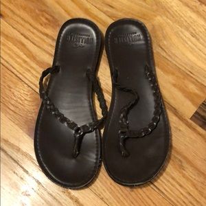 Hollister tan leather sandals